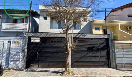 Excelente sobrado novo à venda no Jardim Santo Elias