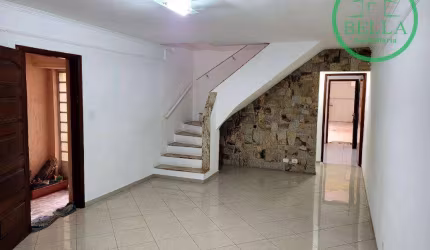 Casa sobrado 150m² 3 dormitórios 1 suíte Fiat Lux