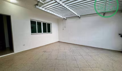 Sobrado com 3 dormitórios à venda, 121 m² por R$ 890.000,00 - Jardim Maria Duarte - São Paulo/SP
