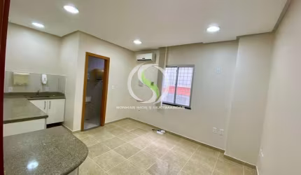 Sala comercial para alugar na Avenida João Valério, 97, Nossa Senhora das Graças, Manaus, 22 m2 por R$ 2.000
