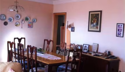 Excelente apartamento com 146 m2 A.U. no Tatuapé