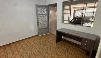Casa Grande para Alugar na Vila Bancaria