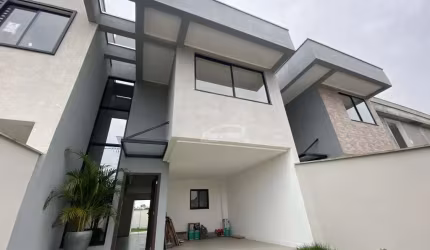 Casa com 3 quartos à venda no Gaspar Mirim, Gaspar , 138 m2 por R$ 689.000