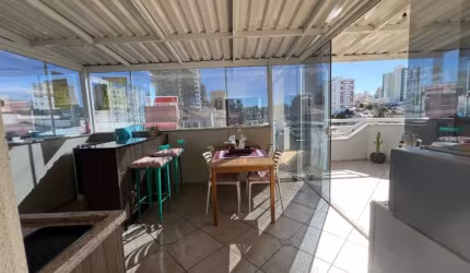 Linda Cobertura em Barreiros de 3d senso 1 suíte e Vaga coberta - Oportunidade Única!