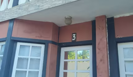 Casa Duplex 2 quartos em Condomínio no Peró