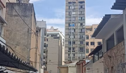 Casa (Sobrado) em Vila  4 quartos Tijuca 1 vaga