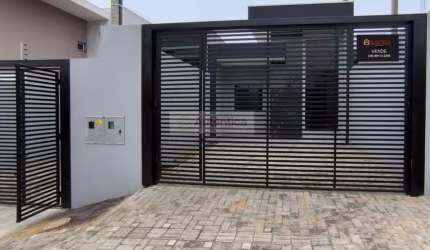 Casa para Venda em Cascavel, CANADÁ, 2 dormitórios, 1 suíte, 2 banheiros, 2 vagas