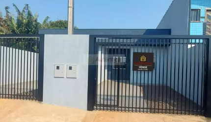 Casa para Venda em Cascavel, BRASMADEIRA, 2 dormitórios, 1 banheiro, 2 vagas