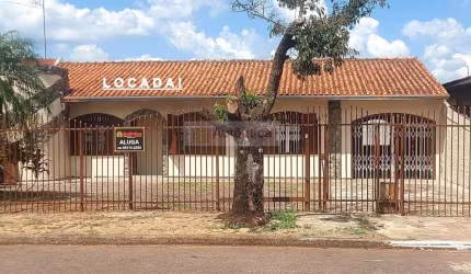 Casa para Locação em Cascavel, Maria Luiza, 4 dormitórios, 1 suíte, 3 banheiros, 8 vagas