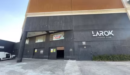 Barracão / Galpão / Depósito para alugar na Avenida Heráclito Mourão de Miranda, --, Castelo, Belo Horizonte por R$ 15.000