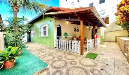 Casa com 4 quartos à venda na Rua Cantor Luiz Gonzaga, --, Castelo, Belo Horizonte por R$ 1.920.000