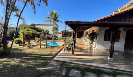 Chácara / sítio com 4 quartos à venda na Antônio Pereira, --, Tijuco, Contagem por R$ 980.000