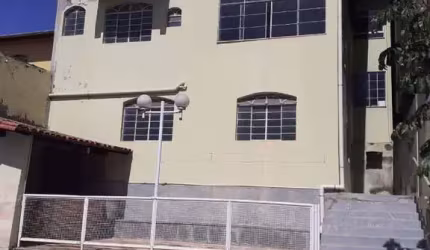 Casa com 4 quartos à venda na Rua Bangu, --, Caiçaras, Belo Horizonte por R$ 990.000