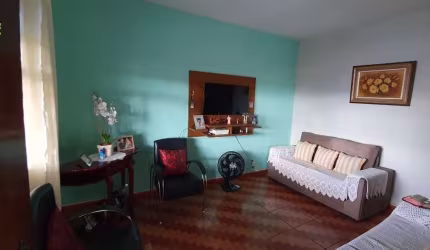 Casa com 3 quartos à venda na Moscou, --, Parque Recreio, Contagem por R$ 850.000