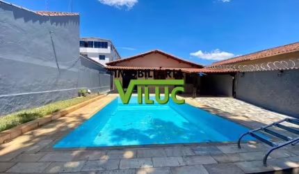 Casa com 3 quartos à venda na Ursulina de Melo, --, Alípio de Melo, Belo Horizonte por R$ 1.300.000