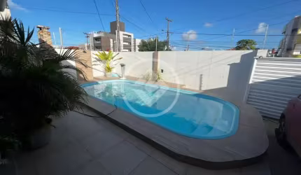 Casa nos bancários - 225 m2