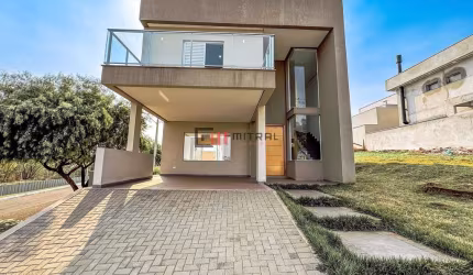 Casa NOVA à venda, no Condominio Moradas do Vale, com vista para o vale !