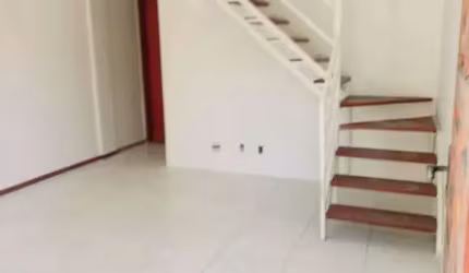 Casa Duplex 1 ª locação à venda c/ 2 quartos,  Santa Clara -