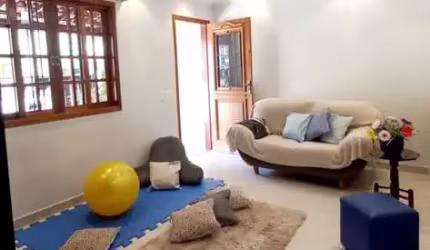 Ótima Casa  à Venda  c/3quartos(1 suíte) em Nova Iguaçu