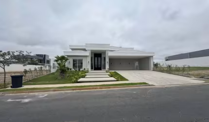 Casa em Condomínio para Venda em Cuiabá, Morada dos Nobres, 4 dormitórios, 4 suítes, 5 banheiros, 3 vagas