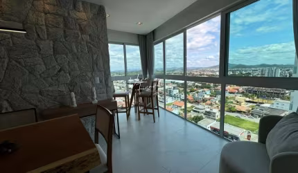 Apartamento para Venda em Balneário Piçarras, Itacolomi, 3 dormitórios, 1 suíte, 3 banheiros, 2 vagas