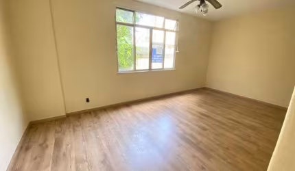 Apartamento para venda com 100 metros quadrados com 3 quartos