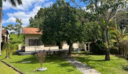 Fazenda/Sítio/Chácara para venda tem 5000 metros quadrados com 3 quartos