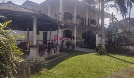 Sobrado Jardim Alviverde
