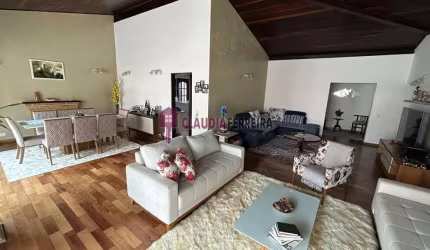Casa térrea Bolsão de Interlagos