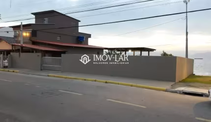 Casa para Venda em Florianópolis, Cacupé, 2 dormitórios, 1 banheiro, 1 vaga