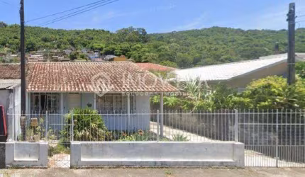 Casa para Venda em Florianópolis, Saco dos Limões, 3 dormitórios, 1 banheiro, 1 vaga