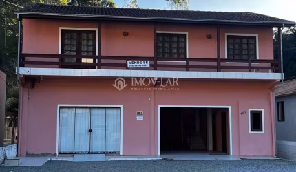 Casa para Venda em Angelina, Centro, 3 dormitórios, 2 banheiros, 1 vaga