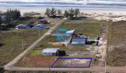 Terreno de esquina a 120metros do mar praia Sumaré Balneário  Gaivota
