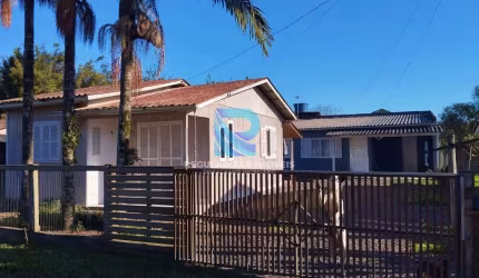 Duas Casas no mesmo Terreno - Excelente oportunidade em Torres/RS