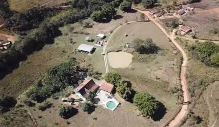 Vende-se bela Fazenda  em  Ouro Preto