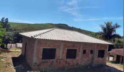 Vende-se casa