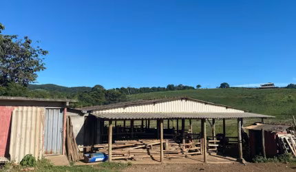 Vende-se terreno em Ouro Branco
