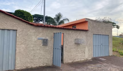 Vende-se casa no bairro Siderurgia/OB