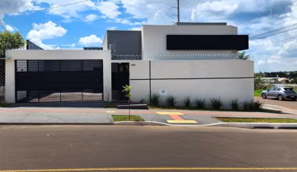 Casa Térrea com 4 Quartos - Montevideu