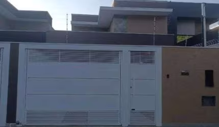Casa Térrea com 1 Suíte e 2 Quartos - Rita Vieira