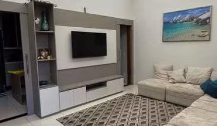Casa com planejado no Vilas Boas