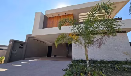 Casa em Condomínio - Completa - Armários e Eletros na Cozinha - Alphaville III