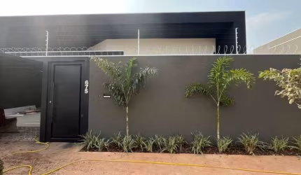 Oportunidade casa em construção com suíte e piscina no Rita Vieira