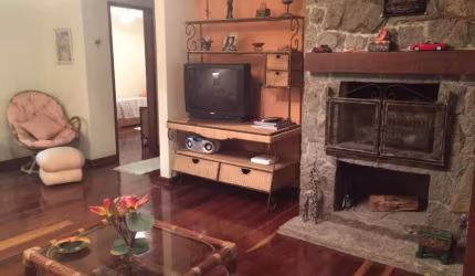 Apartamento para Venda em Teresópolis, Albuquerque, 2 dormitórios, 1 suíte, 2 banheiros