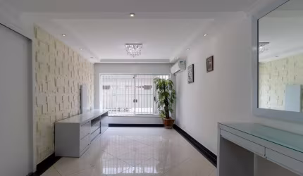 Sobrado para venda com 3 quartos, sendo 3 suítes, 271m²