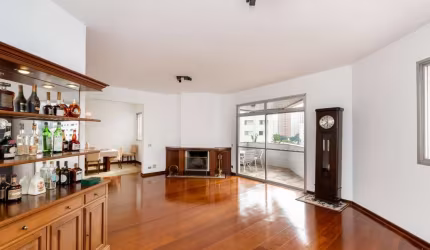 Apartamento tipo para venda com 4 quartos, sendo 2 suítes, 244m²