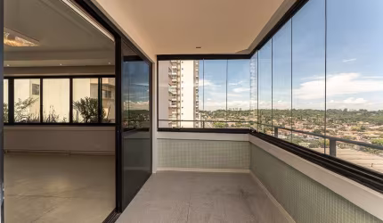 Apartamento tipo para venda com 3 quartos, sendo 1 suíte, 180m²