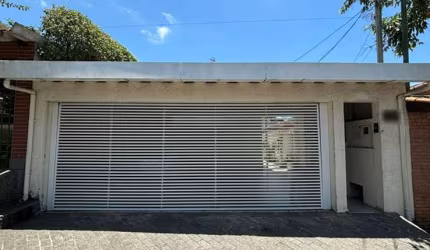 Sobrado para venda com 4 quartos, sendo 2 suítes, 124m²