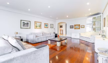 Apartamento tipo para venda com 4 quartos, sendo 2 suítes, 350m²
