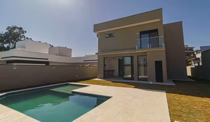 Casa no condomínio Condomínio Villas Do Golfe para venda com 4 quartos, sendo 3 suítes, 246m²